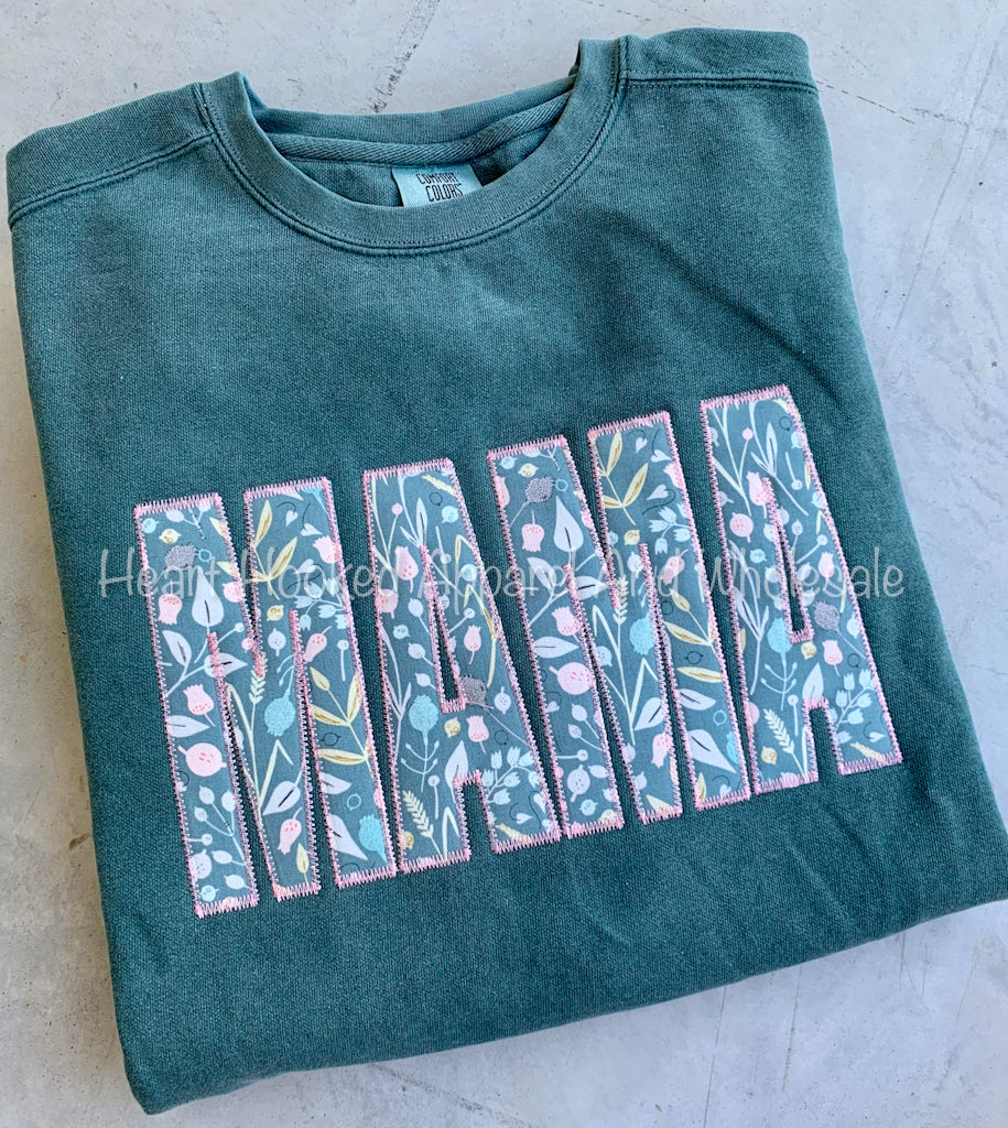 Mama Appliqué Embroidered ( Comfort Colors Sweatshirt )